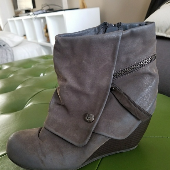 Blowfish Zapatos Gris Bootie Poshmark Blowfish Zapatos Gris Gris Bootie Poshmark cf8ea4